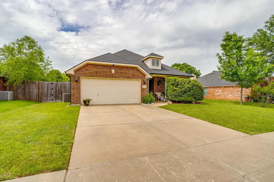 1012 Cutting Horse Drive, Mansfield, TX 76063 - #2