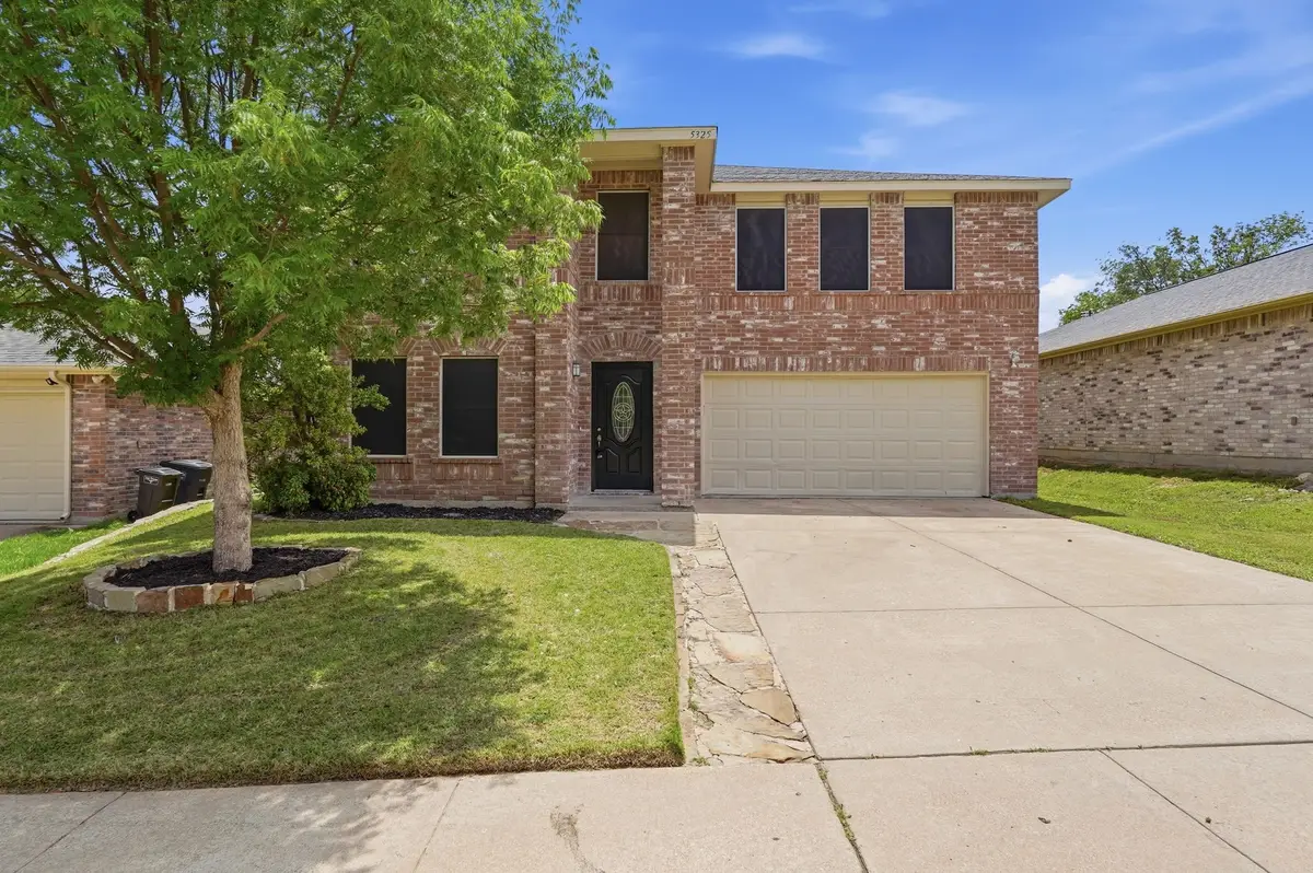 5325 Royal Birkdale Drive, Fort Worth, TX 76135 - #1