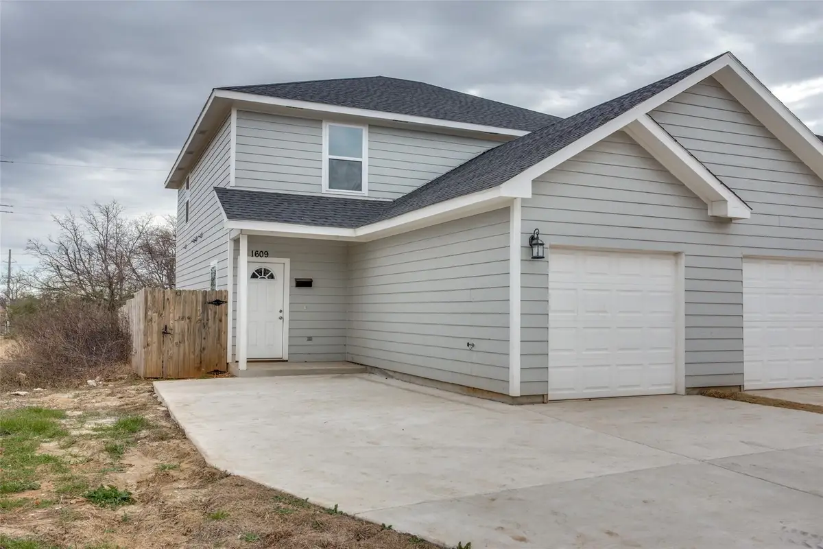 1609 Daniel Street, Fort Worth, TX 76104 - #1