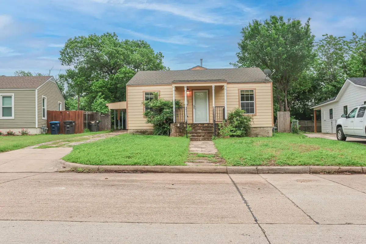 5029 Royal Drive, Fort Worth, TX 76116 - #1