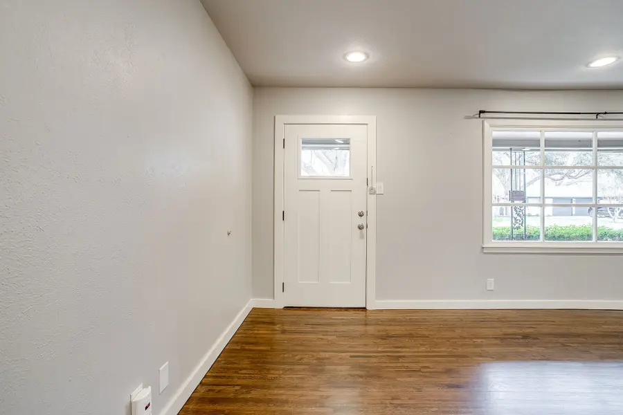 3528 Garwood Drive, North Richland Hills, TX 76117 - #3