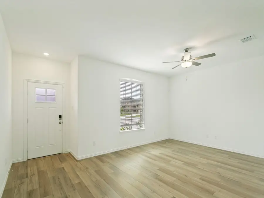 416 Ardsley Lane, Princeton, TX 75407 - #2