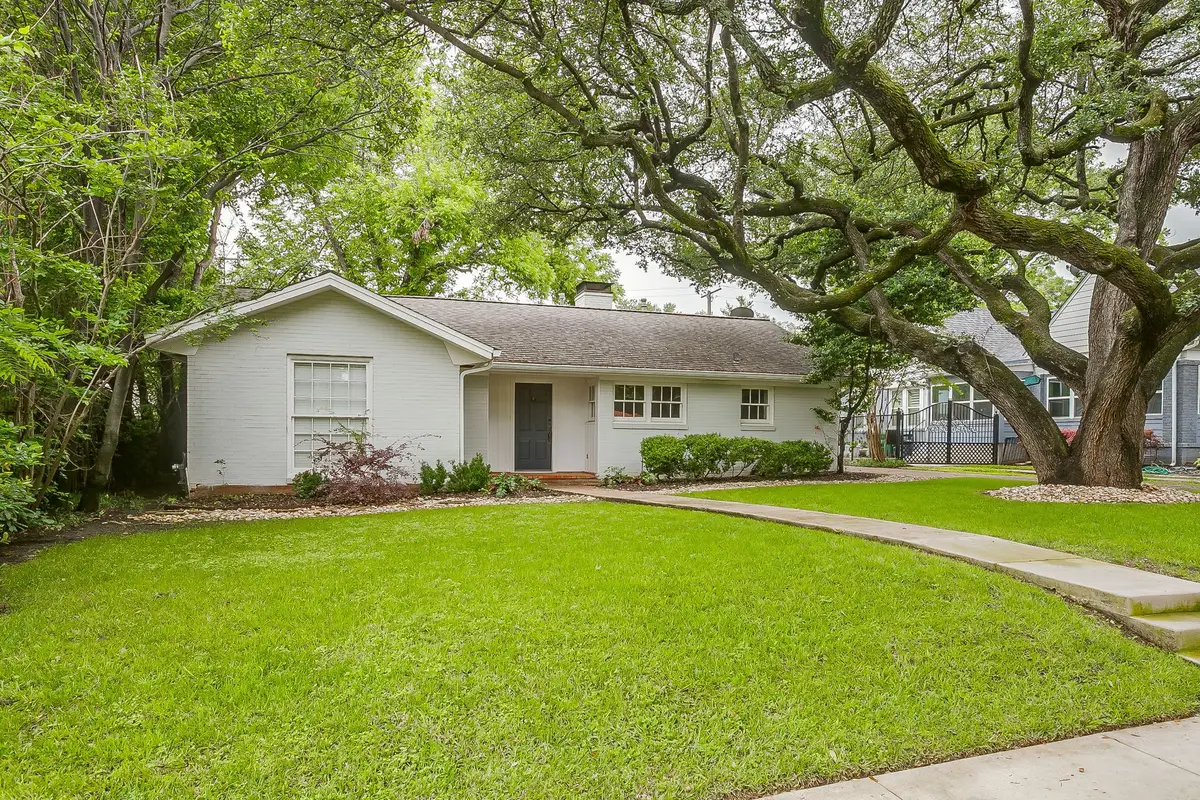 2013 Huntington Lane, Fort Worth, TX 76110 - #1