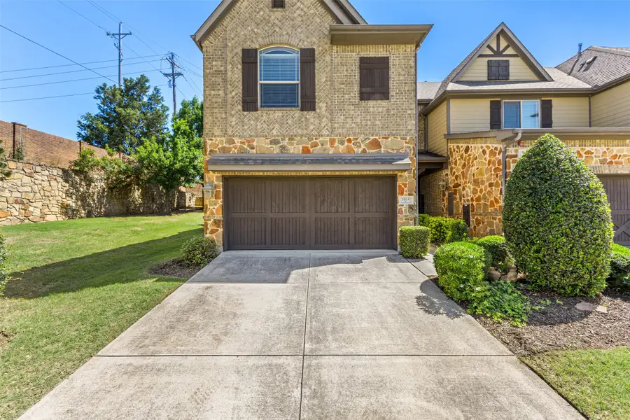 1014 Brook Forest Lane, Euless, TX 76039 - #2