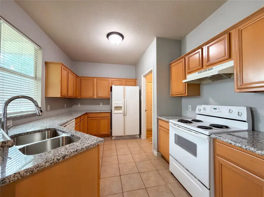 9801 Cedarcrest Drive, Providence Village, TX 76227 - #2