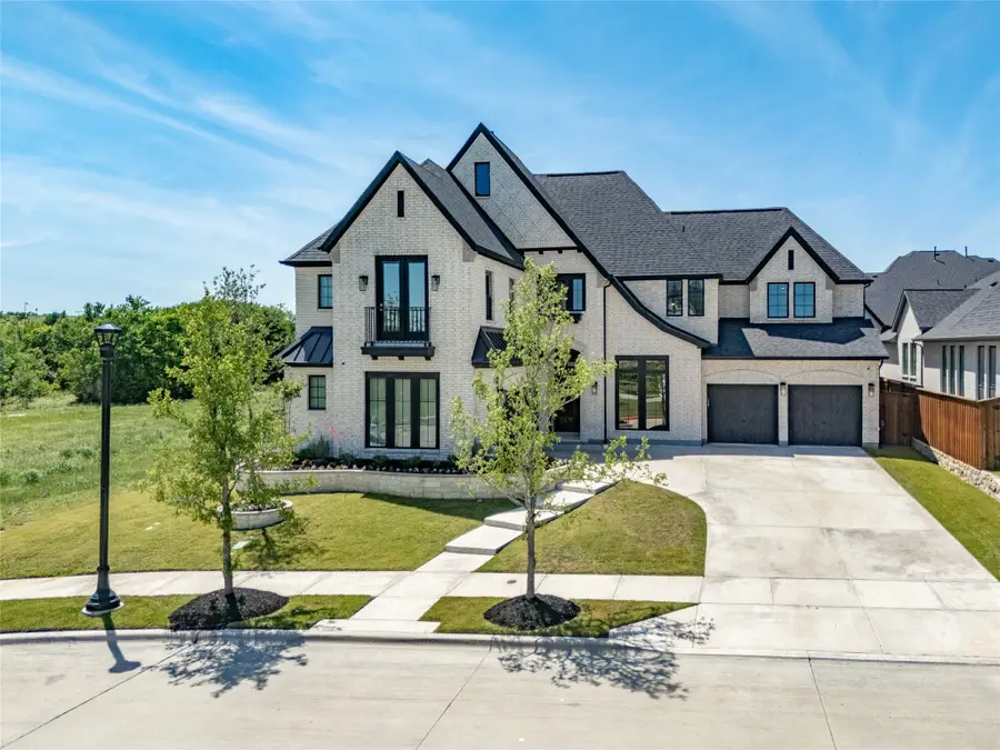 2216 Winding Creek Circle, Fort Worth, TX 76008 - #2