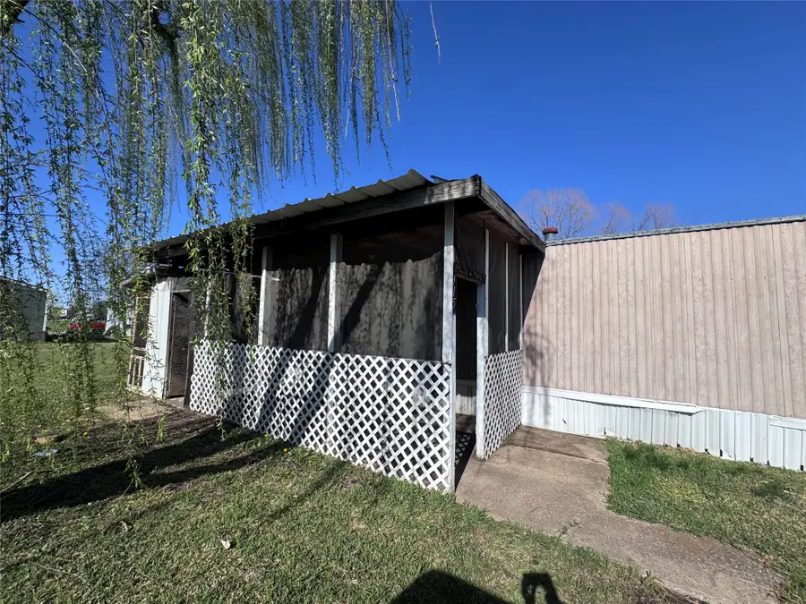 115 Valerie Lane, Knollwood, TX 75092 - #2