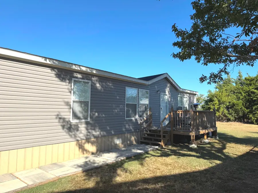 312 Candlewood Circle, Gainesville, TX 76240 - #2