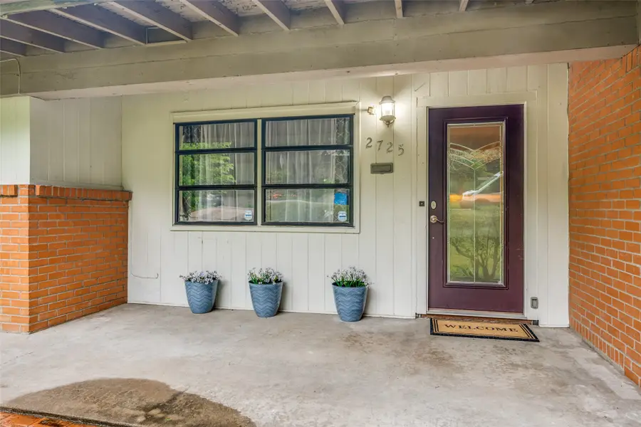 2725 Sandage Avenue, Fort Worth, TX 76109 - #3