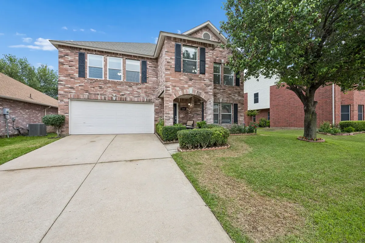 5325 Chessie Circle, Haltom City, TX 76137 - #1