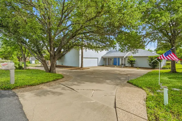 5131 Wedgefield Road, Granbury, TX 76049