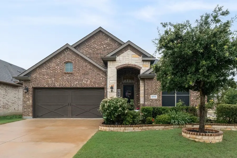 8116 Glenn Day Drive, Arlington, TX 76002 - #2