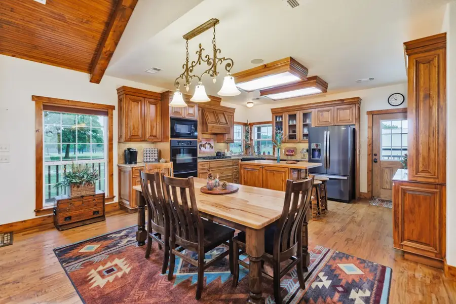 433 Fruitland Road, Bowie, TX 76230 - #3