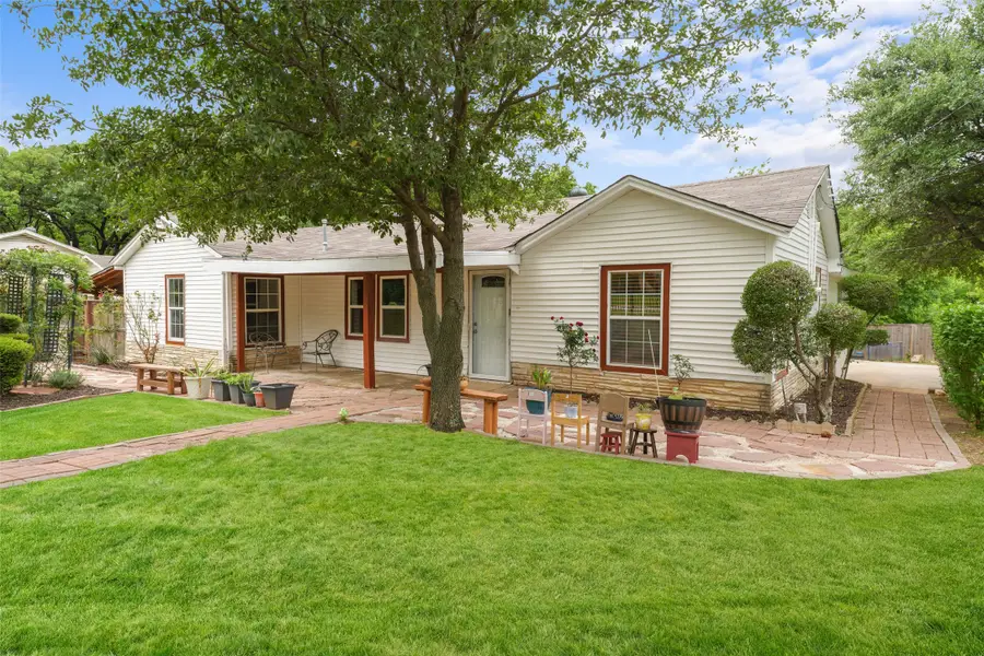 6000 Forest Hill Drive, Forest Hill, TX 76119 - #3