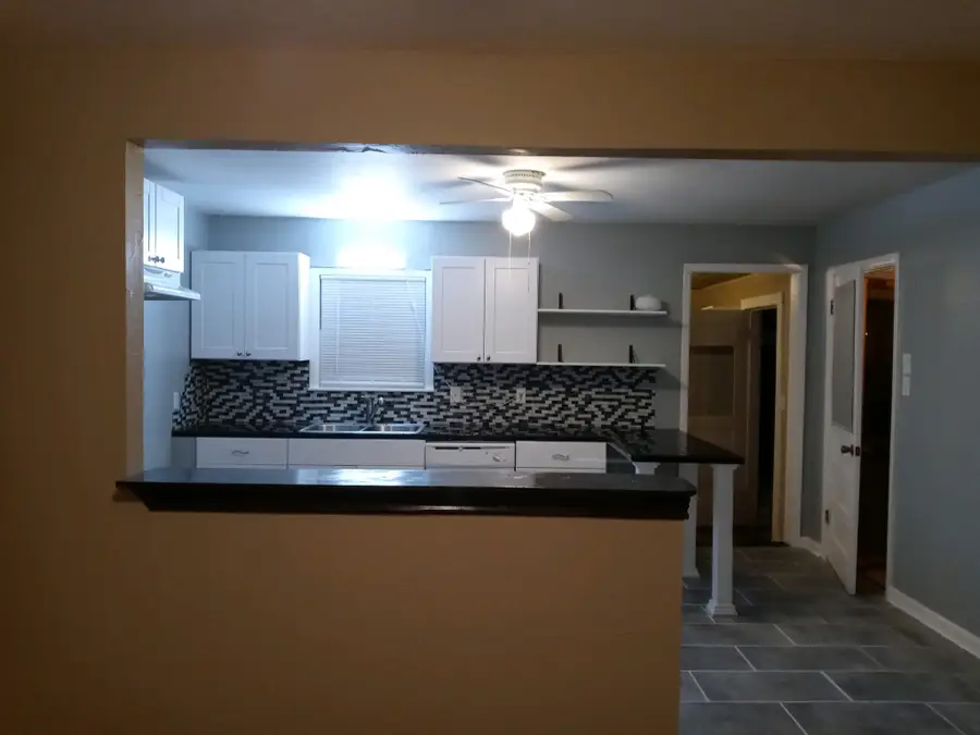 112 E Hill Street, Hamilton, TX 76531 - #2