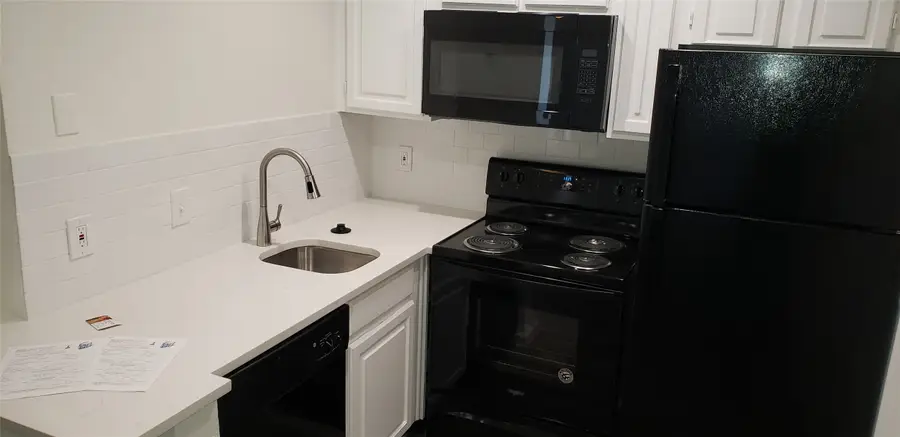 2300 Bamboo Drive #N308, Arlington, TX 76006 - #3