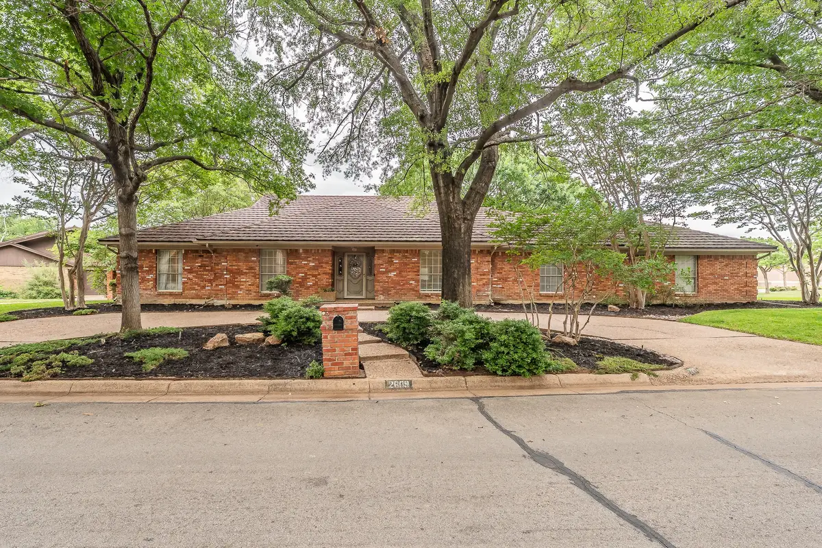 2609 Shadow Ridge Drive, Arlington, TX 76006 - #1