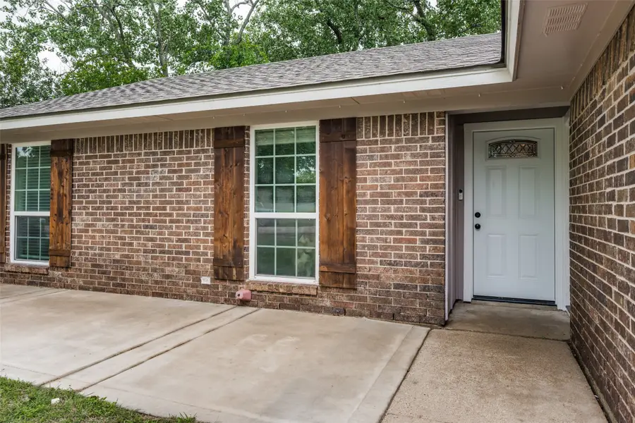 812 Ridgeway Road, Joshua, TX 76058 - #3