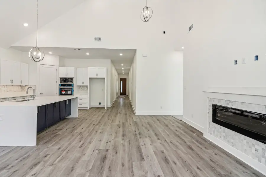 1611 Oak Street, McKinney, TX 75069 - #2