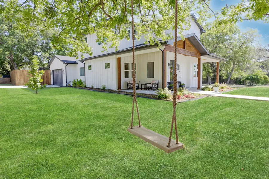 418 W 4th Street, Justin, TX 76247 - #3