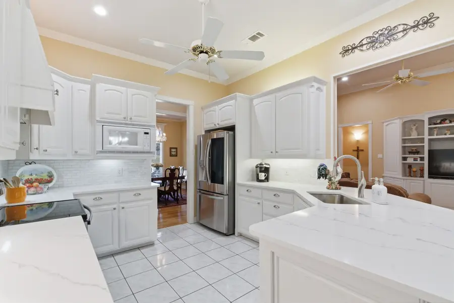 217 Ridge Hollow Trail, Weatherford, TX 76087 - #2