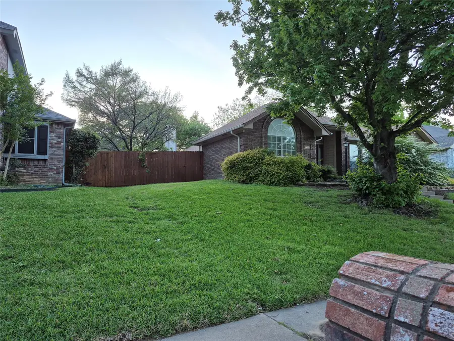 3303 Greenglen Circle, Carrollton, TX 75007 - #3