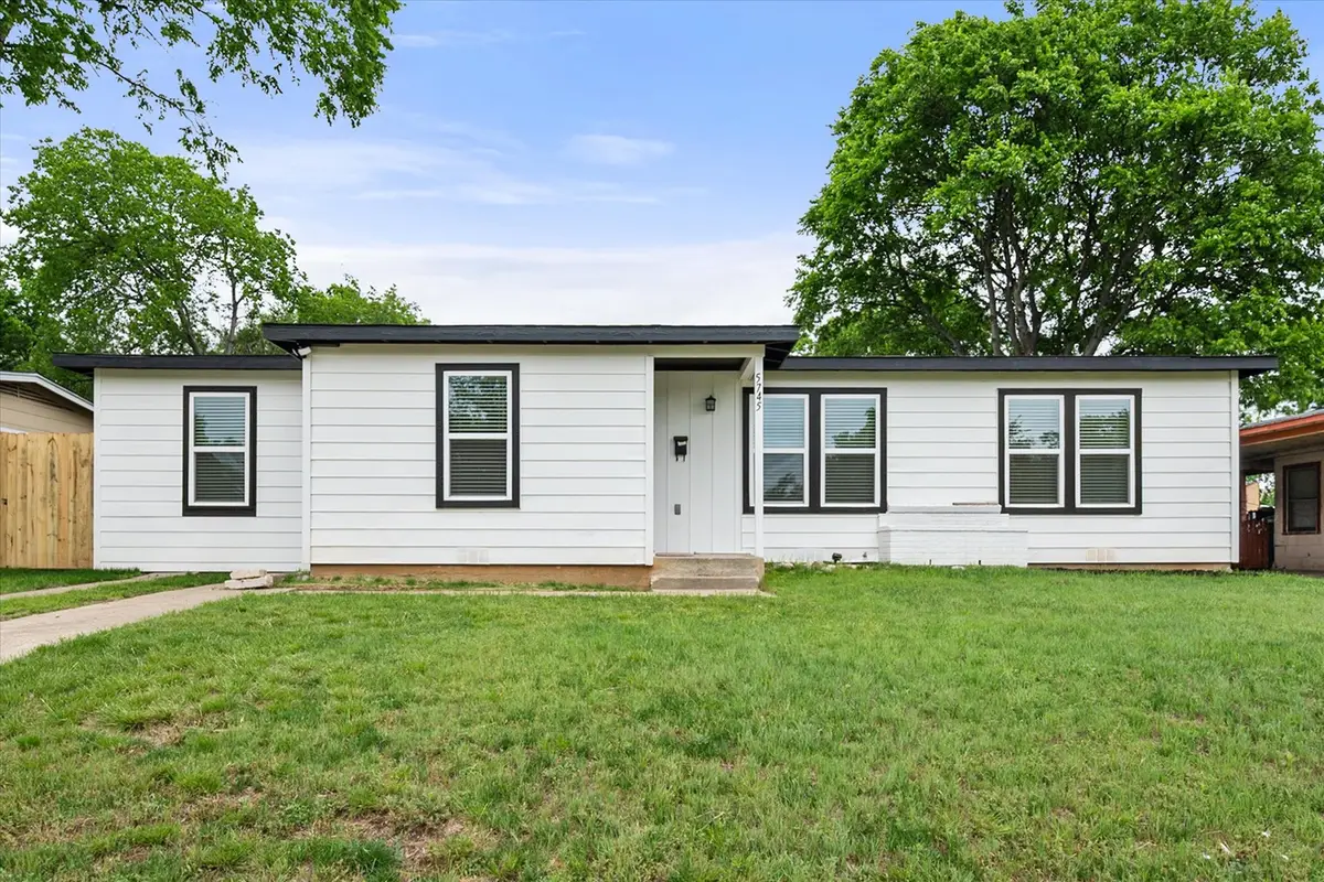 5745 Truelson Drive, Fort Worth, TX 76134 - #1
