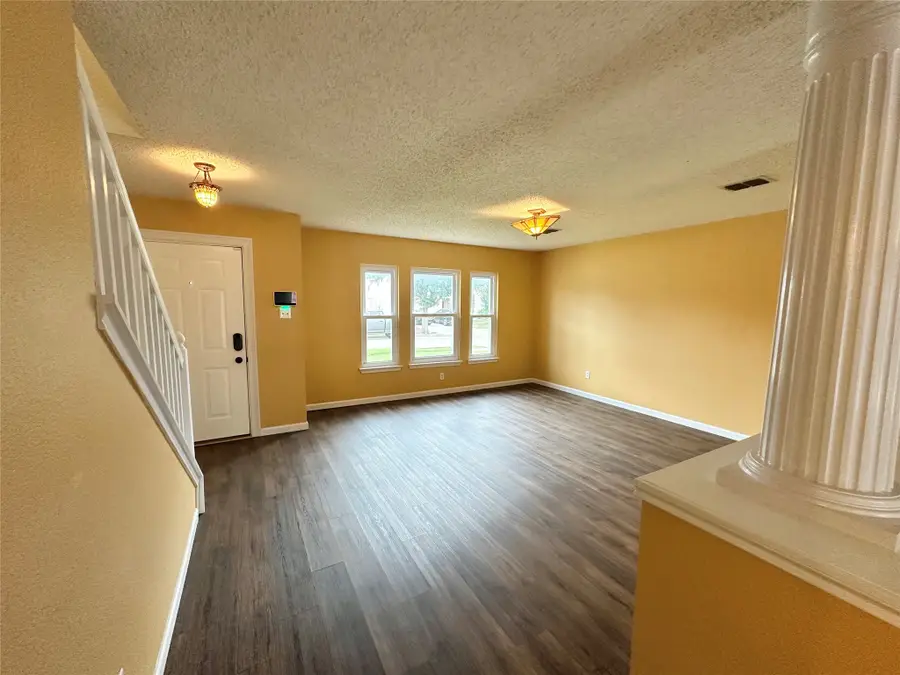 3165 Spyglass Drive, Grand Prairie, TX 75052 - #3