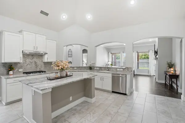 2516 Boot Hill Lane, Fort Worth, TX 76177