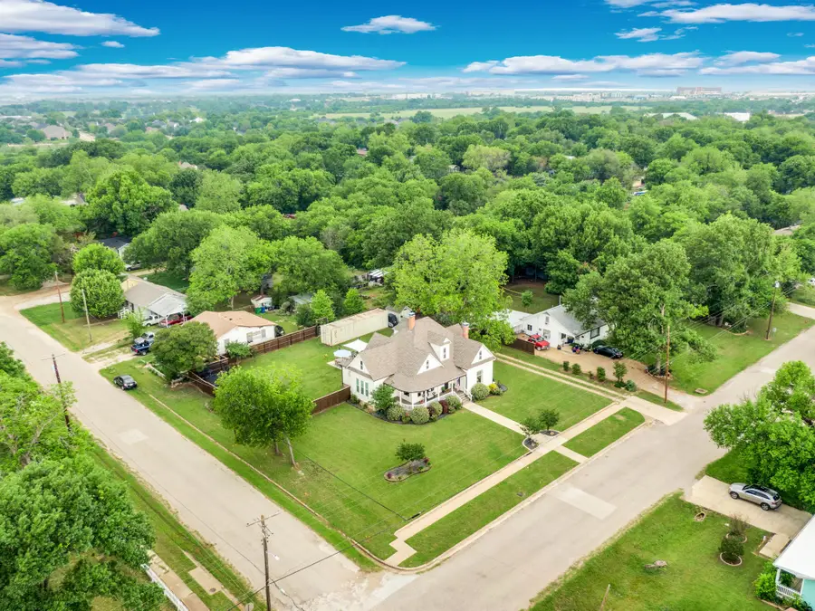 603 Highland Avenue, Waxahachie, TX 75165 - #3