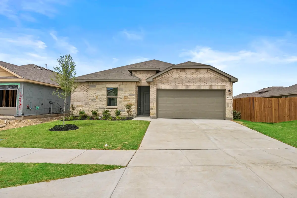 9409 Mint Hill Drive, Fort Worth, TX 76108 - #1
