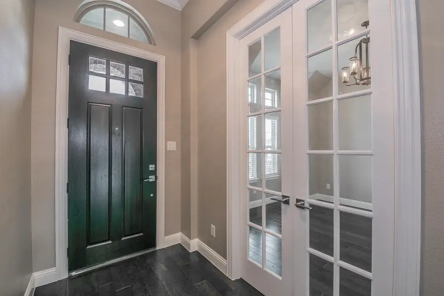 6129 Whiskerbrush Road, Justin Roanoke, TX 76226 - #2