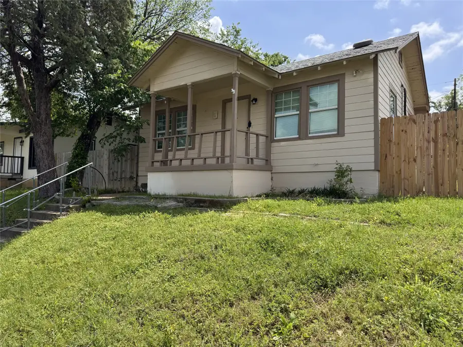 1208 E Magnolia Avenue, Fort Worth, TX 76104 - #3