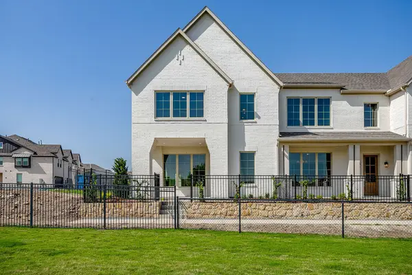 13841 Carnegie Drive, Fort Worth, TX 76008