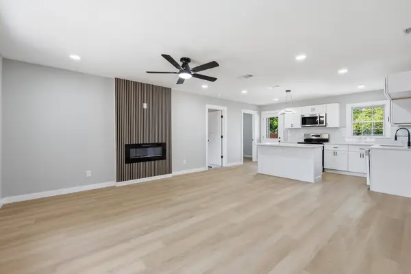 1721 Jocyle Street, Arlington, TX 76010