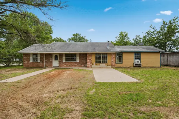 356 Farney Road, Golinda, TX 76655