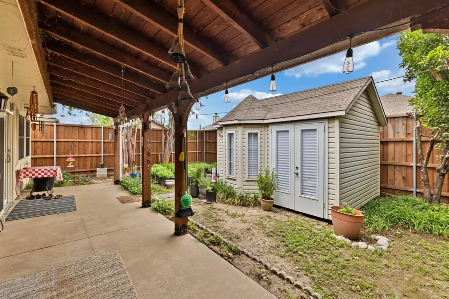 299 Boliver Avenue, Lake Dallas, TX 75065 - #2