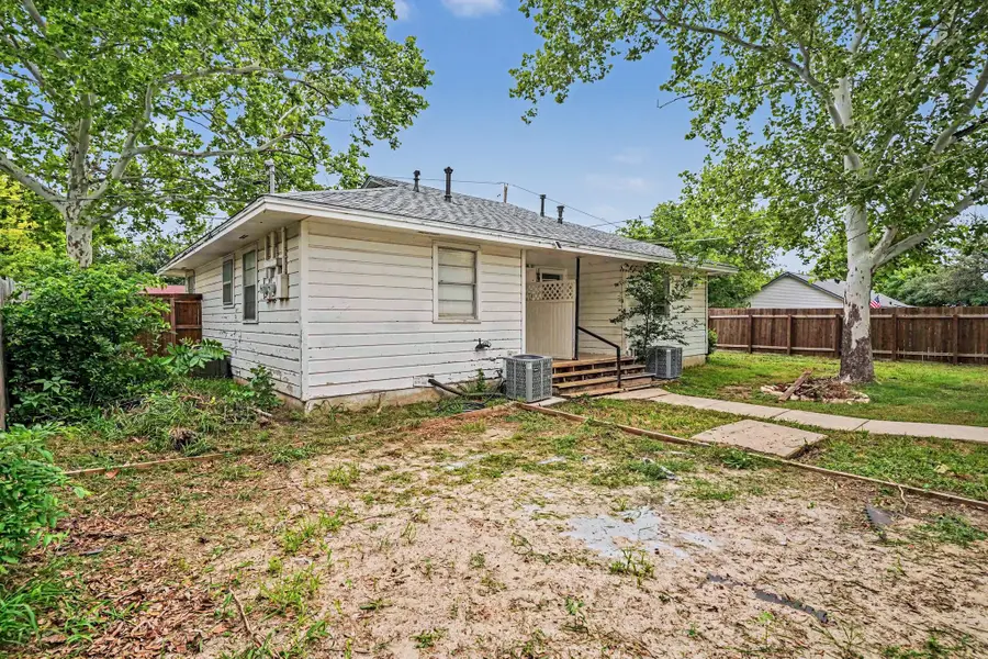 802-804 Plum Street, Sanger, TX 76266 - #3