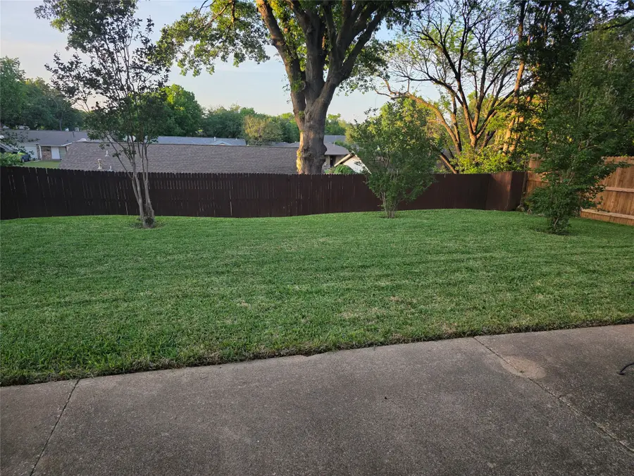 608 Shelmar Drive, Euless, TX 76039 - #2