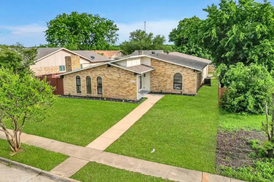 7618 Christie Lane, Dallas, TX 75249 - #2