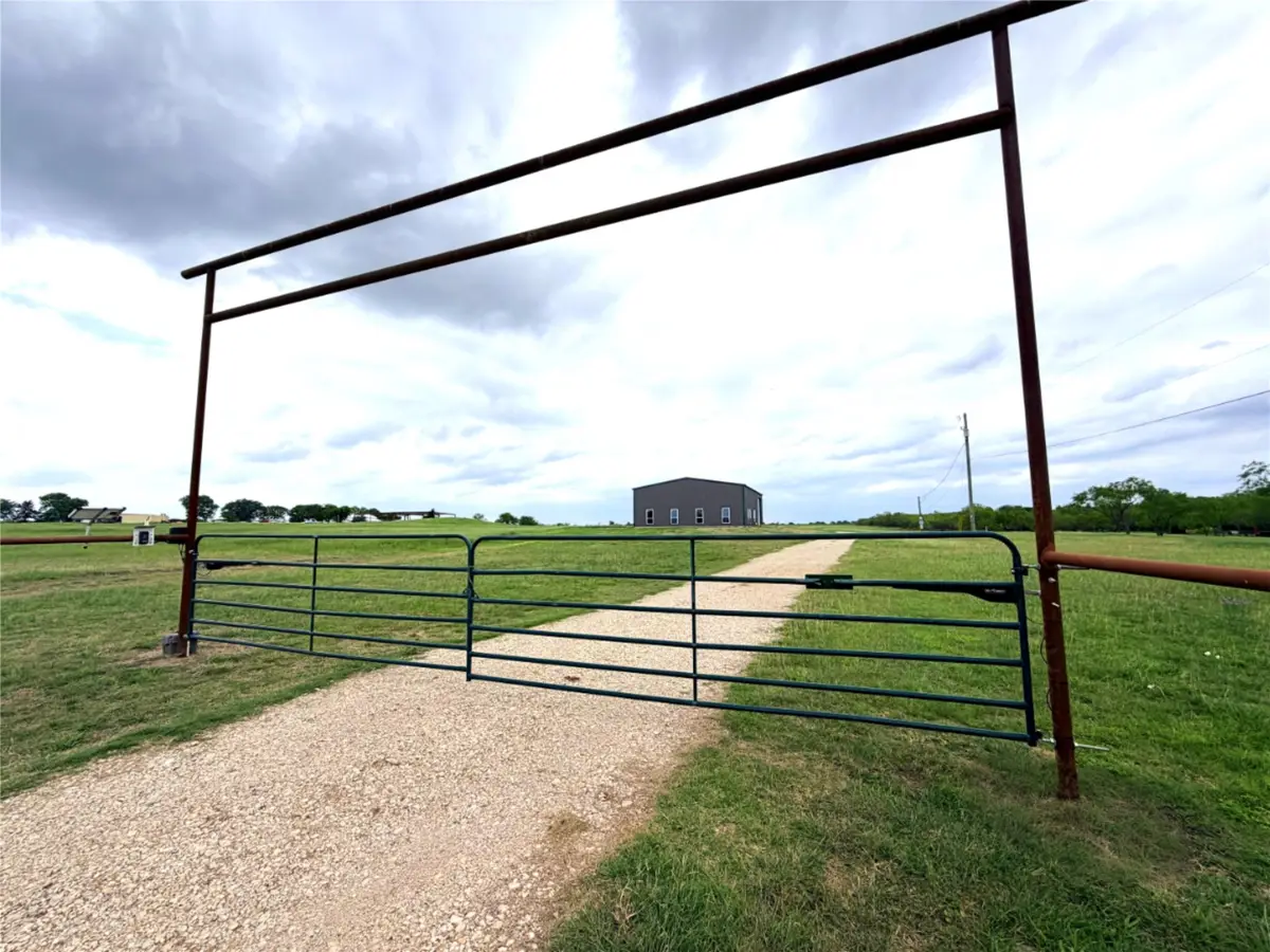 192 Fm 1183, Alma, TX 75119 - #1