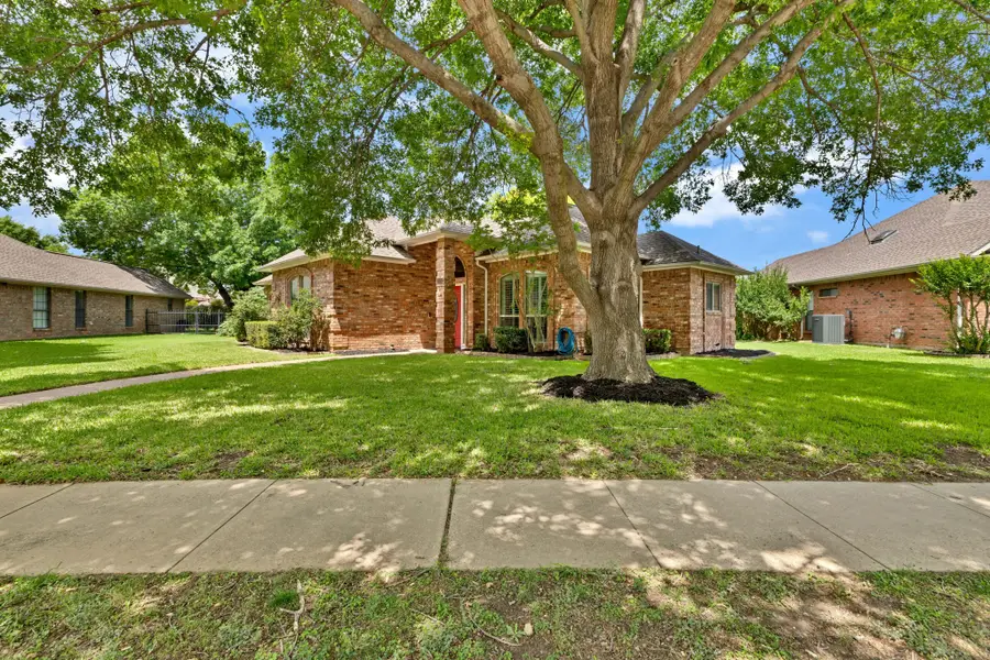 259 Winding Hollow Lane, Coppell, TX 75019 - #2
