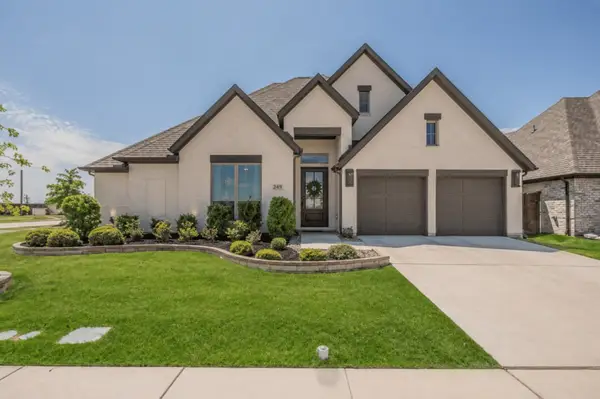 5744 Turner May Drive, Fort Worth, TX 76126