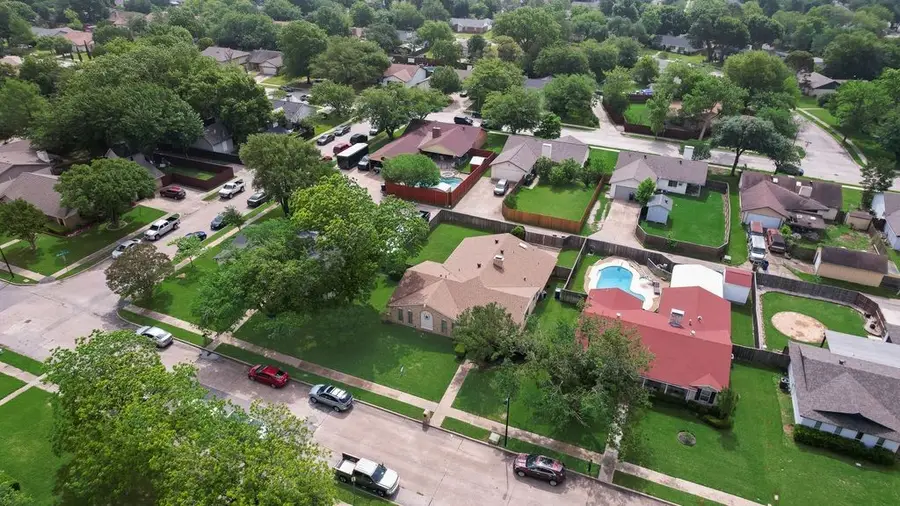 518 Colonial Drive, Garland, TX 75043 - #2