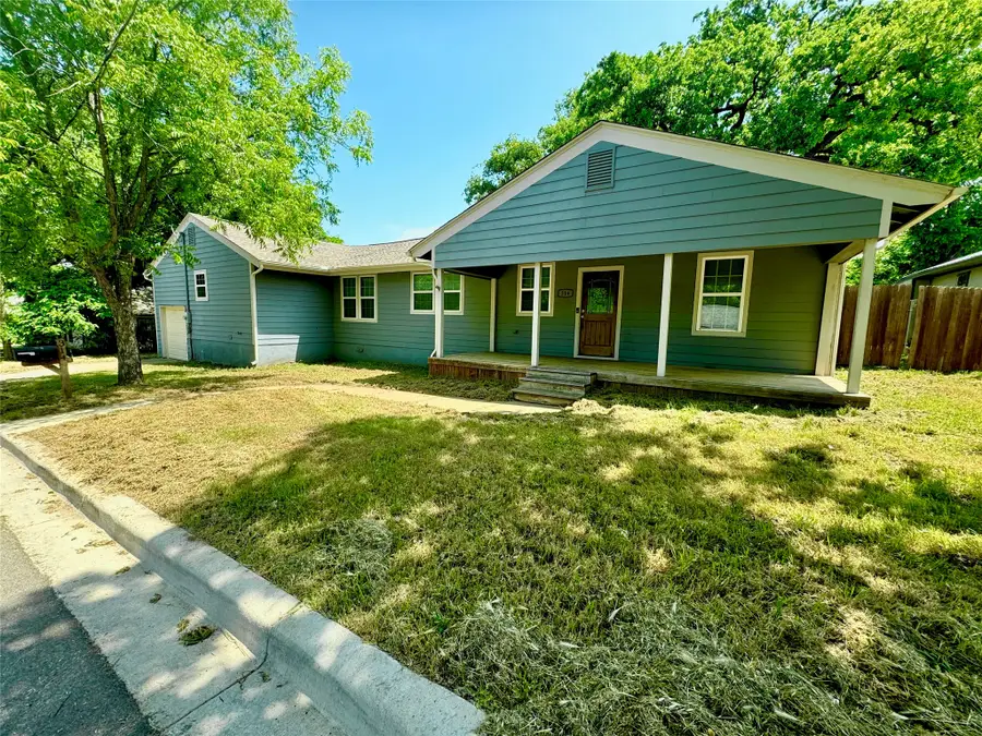 314 N Dubellette Street, Weatherford, TX 76086 - #2