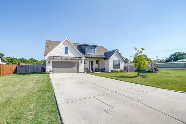 1016 County Road 337, Glen Rose, TX 76043