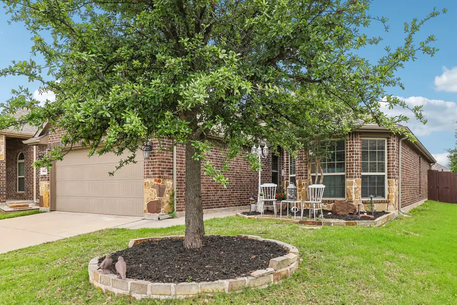 204 Rugby Lane, McKinney, TX 75072 - #2