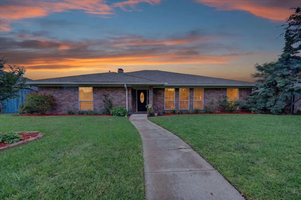611 Harvest Glen Drive, Richardson, TX 75081 - #1