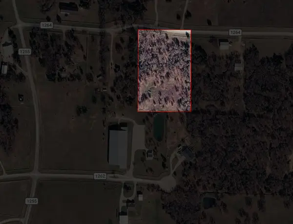 210 County Road 1264, Whitesboro, TX 76273