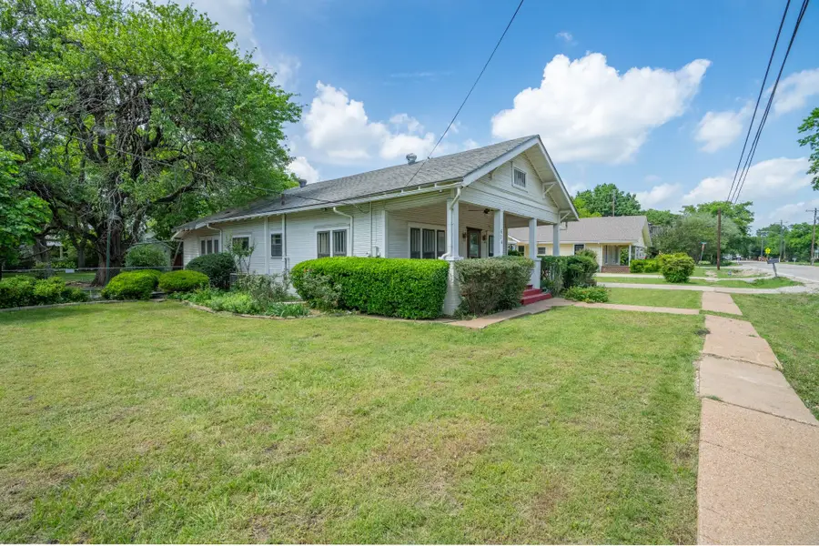 604 S Pearl Street, Trenton, TX 75490 - #2